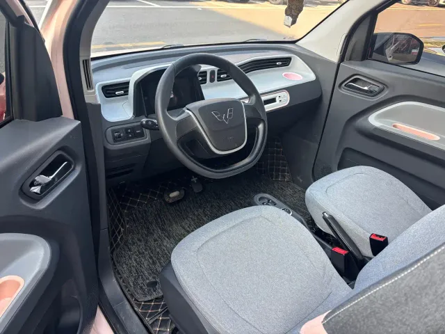 Wuling Hongguang Mini EV — Фото автомобиля 5