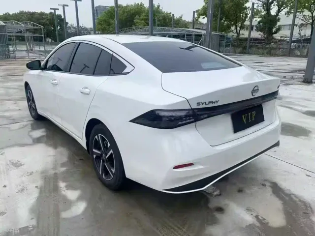 Nissan Sylphy — Фото автомобиля 7