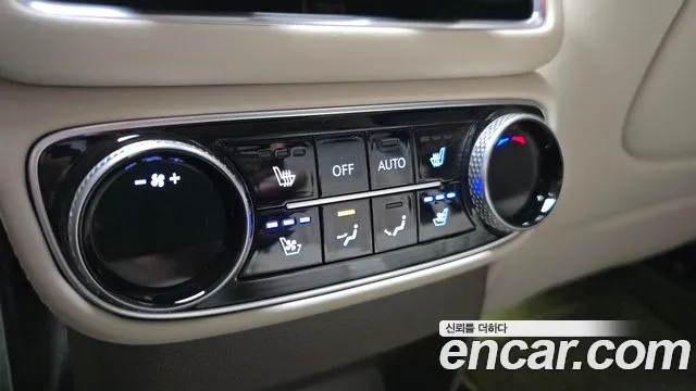 Genesis GV80 — Фото автомобиля 28