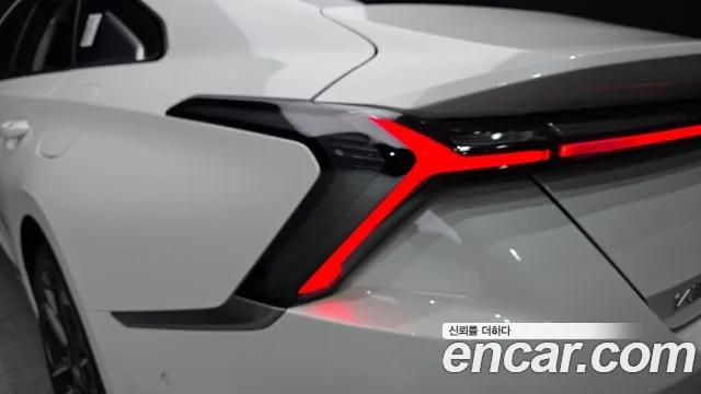 Kia K8 Signature — Фото автомобиля 6