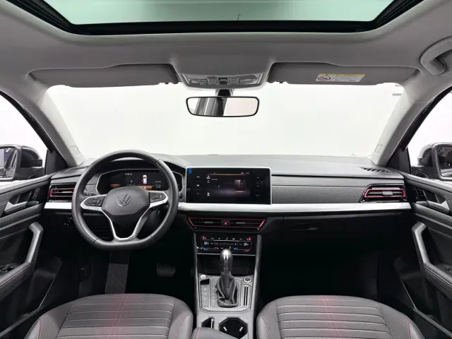 Volkswagen Lavida — Фото автомобиля 11