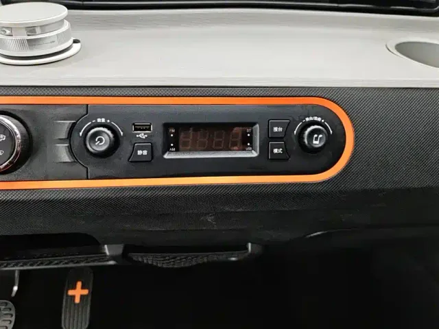 Wuling Hongguang Mini EV — Фото автомобиля 13