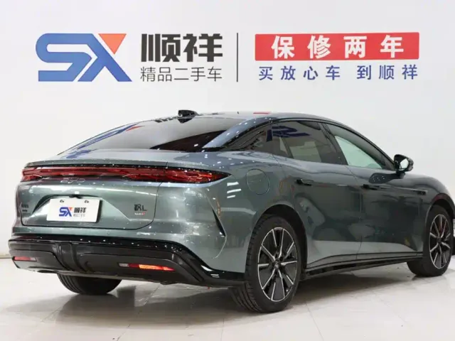 BYD Han L — Фото автомобиля 5