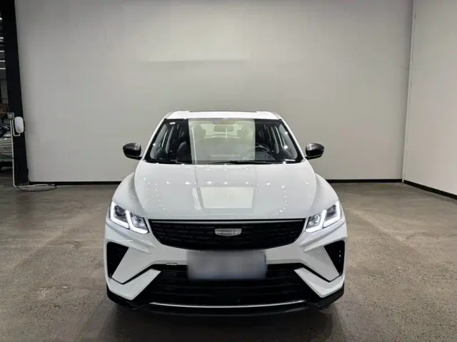 Geely Binyue — Фото автомобиля 12