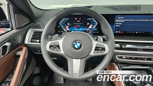 BMW X6 xDrive40i M Sport — Фото автомобиля 11