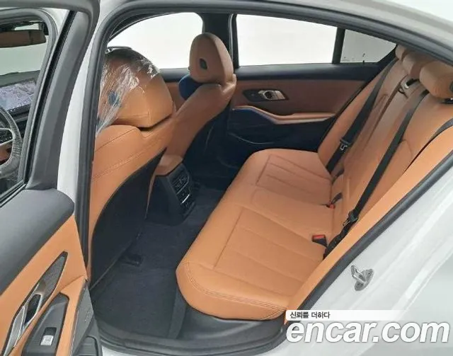 BMW 3 Series G20 — Фото автомобиля 14