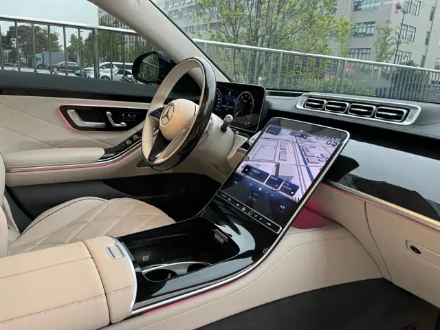 Mercedes-Benz Maybach S-Class — Фото автомобиля 22