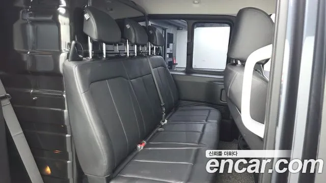 Hyundai Staria — Фото автомобиля 11