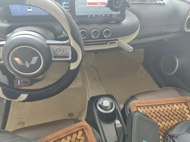 Wuling Bingo — Фото автомобиля 9