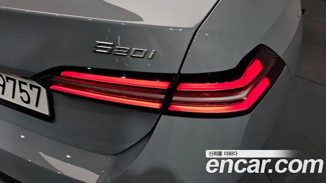 BMW 5-Series — Фото автомобиля 19