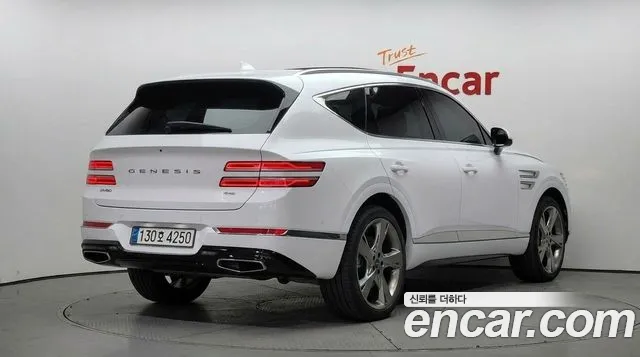 Genesis GV80 — Фото автомобиля 2