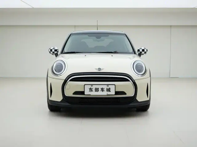 MINI Hatch — Фото автомобиля 2