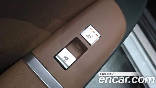 Hyundai Grandeur GN7 — Фото автомобиля 19