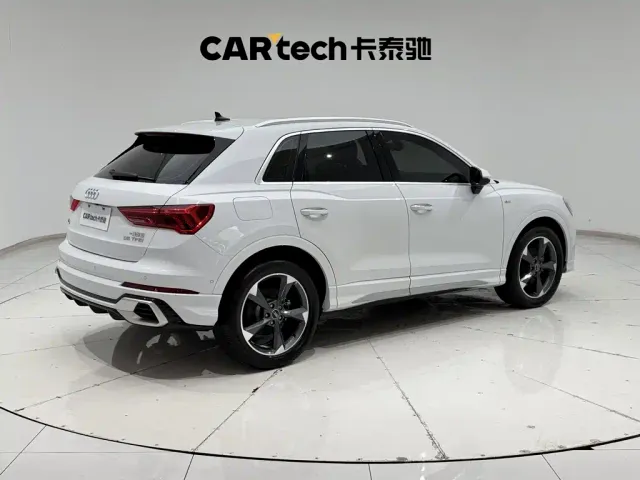Audi Q3 — Фото автомобиля 5