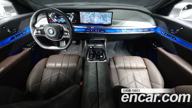 BMW 7-Series 7 серия (G70) 740i sDrive Design Pure Excellence — Фото автомобиля 6