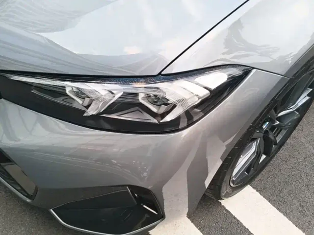 BMW 3 Series — Фото автомобиля 23