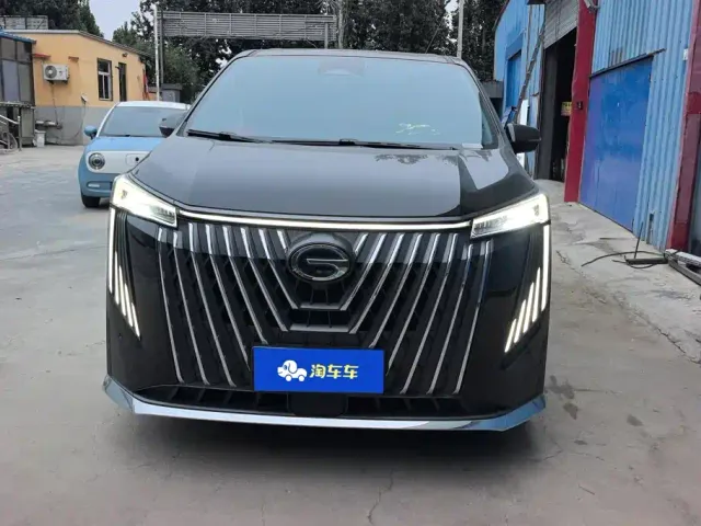 GAC Trumpchi M8 — Фото автомобиля 2