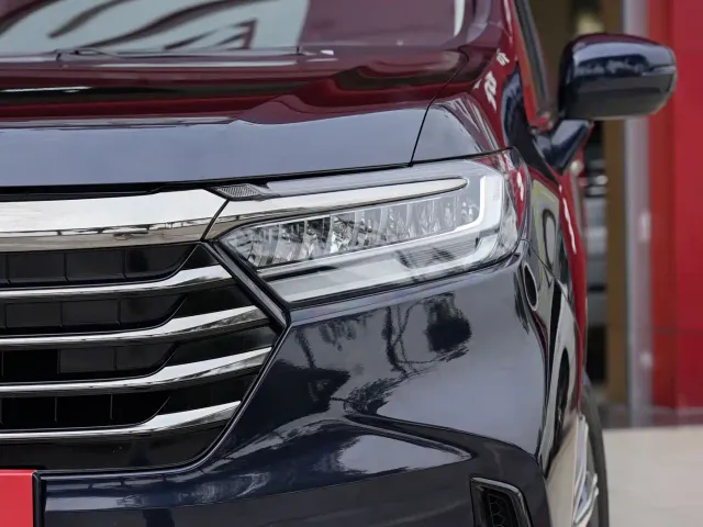 Honda Odyssey — Фото автомобиля 3