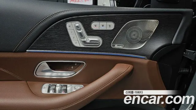 Mercedes-Benz GLE-Class — Фото автомобиля 5
