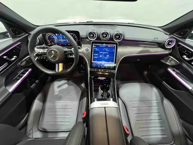 Mercedes-Benz C-Class — Фото автомобиля 4