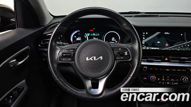 Kia Niro Niro Plus Air — Фото автомобиля 15