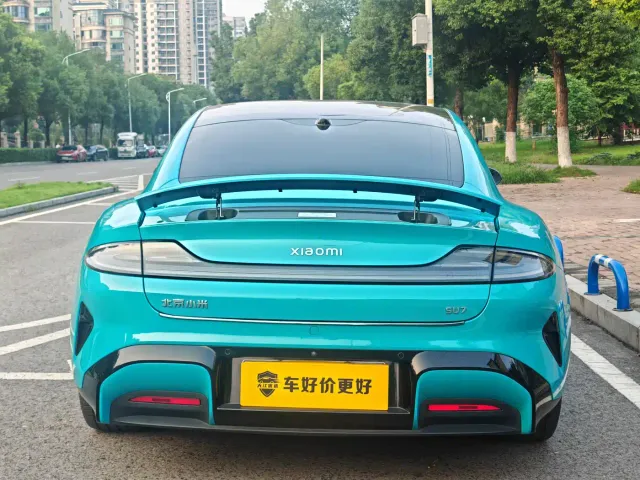 Xiaomi SU7 — Фото автомобиля 7