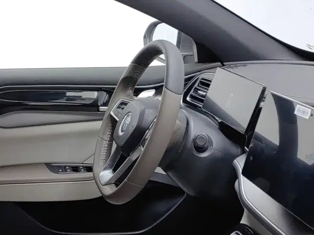 BYD Qin PLUS — Фото автомобиля 22
