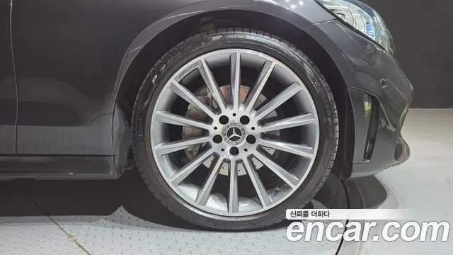 Mercedes-Benz C-Class — Фото автомобиля 5