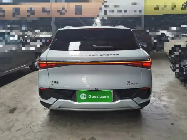 BYD Yuan PLUS — Фото автомобиля 5