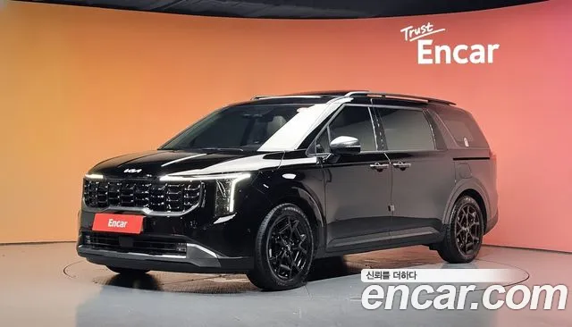 Фотография автомобиля — Kia Carnival 4th Gen