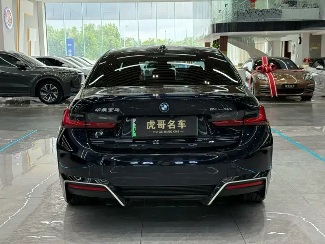 BMW i3 — Фото автомобиля 8