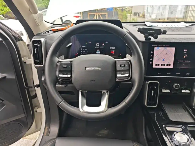 Haval Big Dog — Фото автомобиля 10