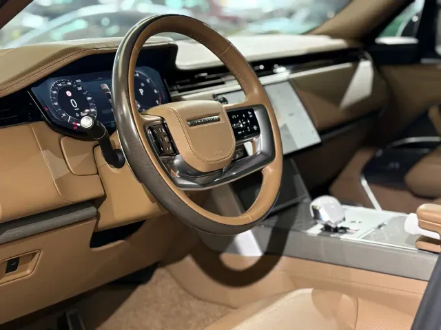 Land Rover Range Rover — Фото автомобиля 11