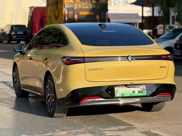 Baojun Xiangjing — Фото автомобиля 7