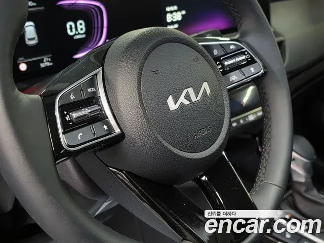 Kia Seltos Новый Seltos Бензин 2.0 2WD — Фото автомобиля 13