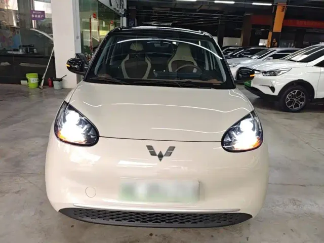 Wuling Bingo — Фото автомобиля 2
