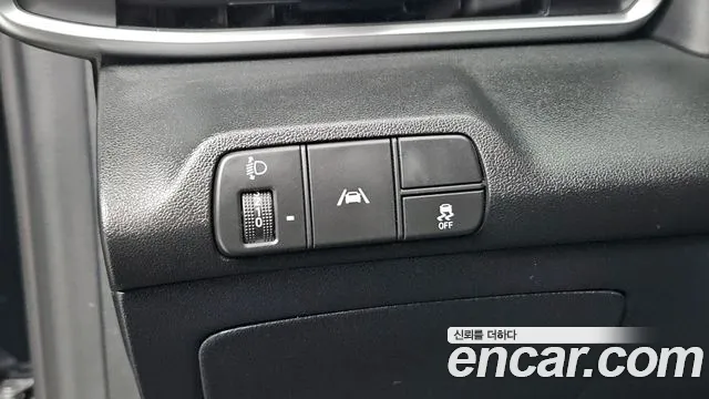 Hyundai Avante CN7 — Фото автомобиля 20