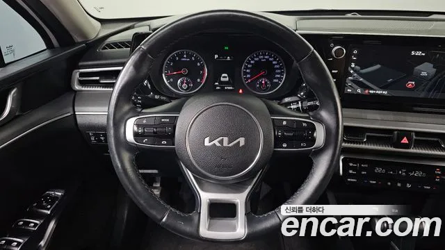 Kia K5 — Фото автомобиля 13
