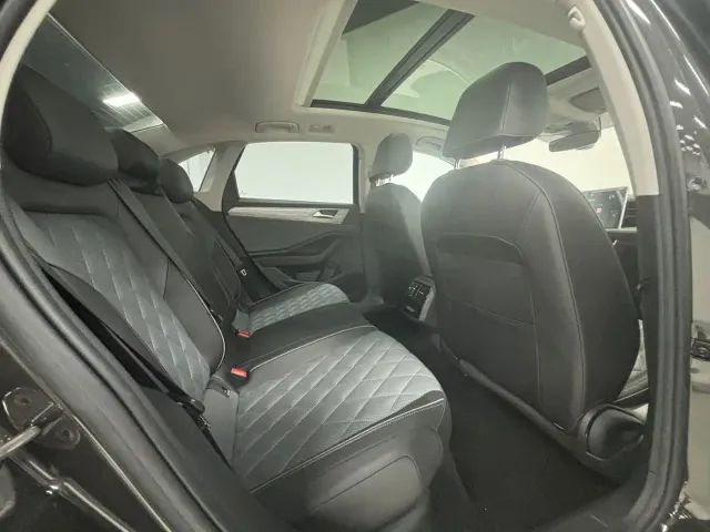 Volkswagen Sagitar — Фото автомобиля 20