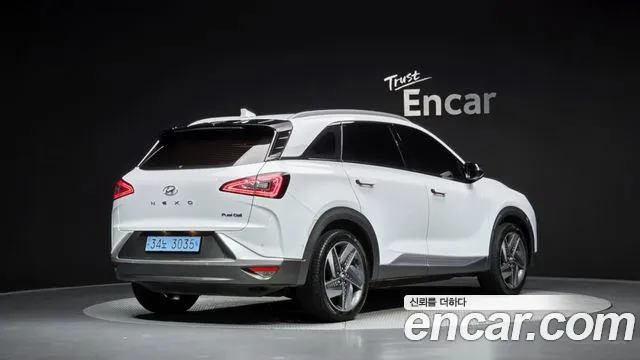 Hyundai Nexo Nexo Premium — Фото автомобиля 2