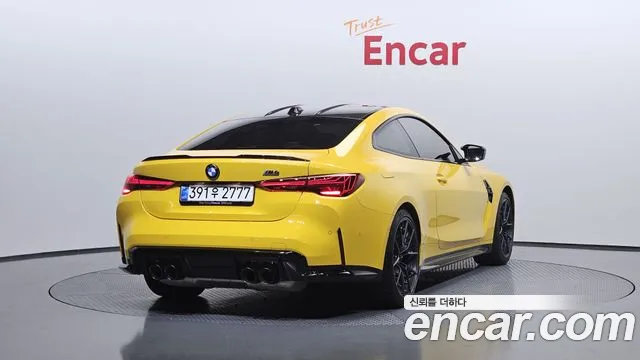 BMW M4 — Фото автомобиля 2