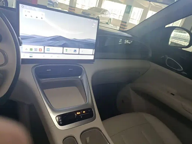 Geely Galaxy Starry Wish 2026 Edition 410km Freedom Version — Фото автомобиля 5