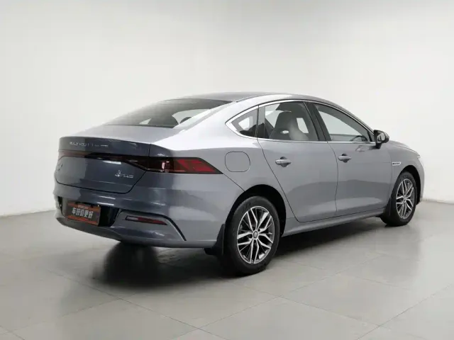 BYD Qin PLUS — Фото автомобиля 2