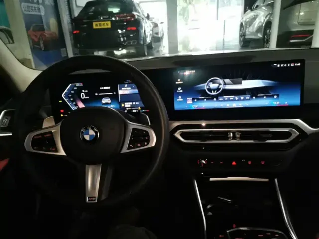 BMW 3 Series — Фото автомобиля 9