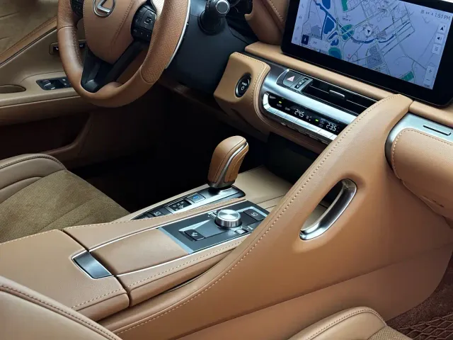 Lexus LC — Фото автомобиля 15