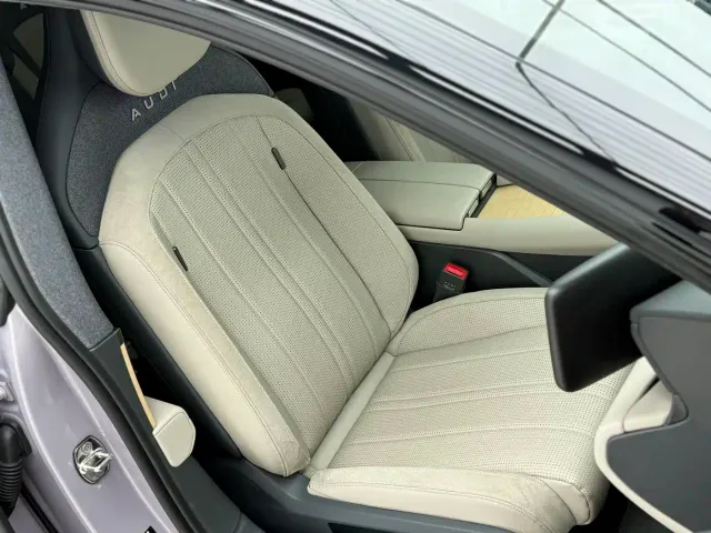 Audi E5 Sportback — Фото автомобиля 22