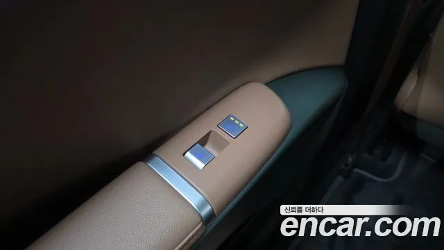 Hyundai Grandeur GN7 — Фото автомобиля 19