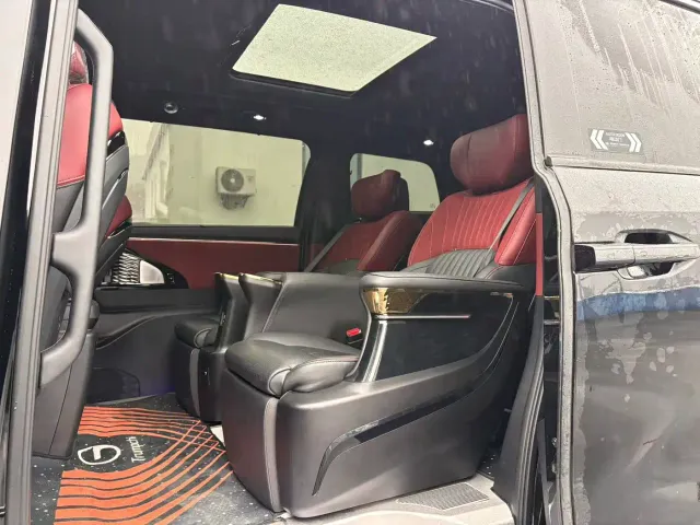 GAC Trumpchi M8 — Фото автомобиля 9