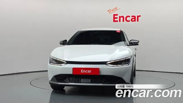 Kia EV6 — Фото автомобиля 3