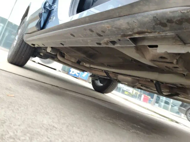 Geely Binyue 2025 1.5L CVT Super Edition — Фото автомобиля 18